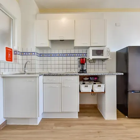 Guzman - Reyna * Calp