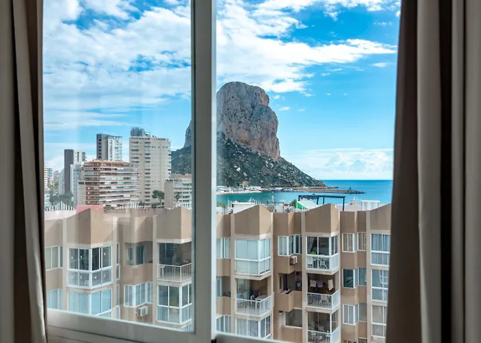 Guzman - Reyna Calpe