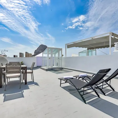 Guzman - Reyna Calpe